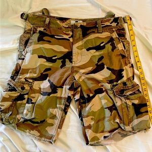 Camo cargo shorts
